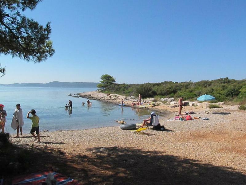 Glamping Ugljan Ξενοδοχείο Ζαντάρ Εξωτερικό φωτογραφία